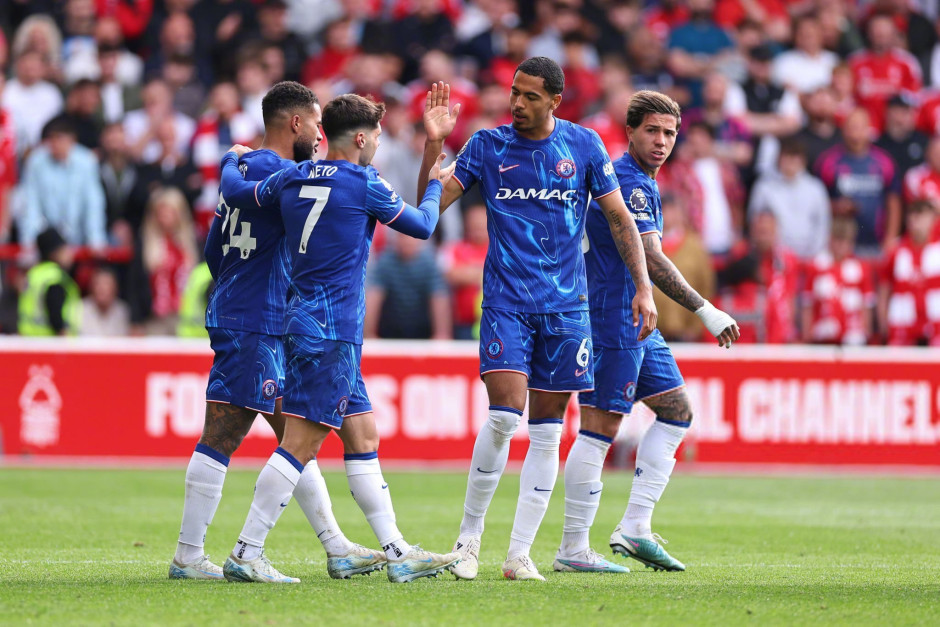 防守端被打爆！库里31+3+5！老鹰射手投死勇士！巴特勒空砍30+6+7