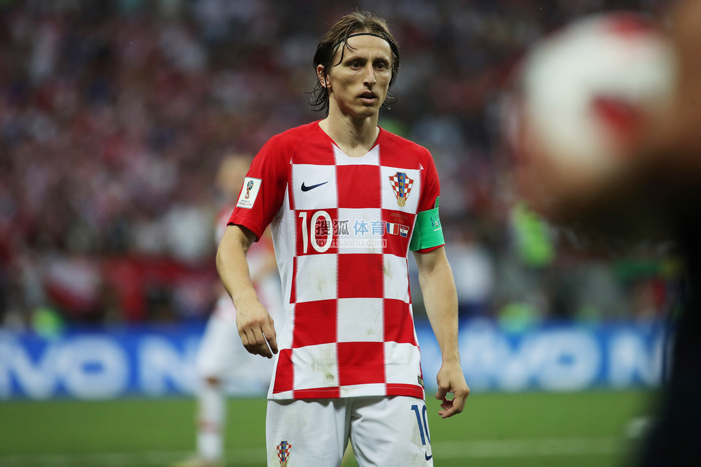 《Apex英雄》8月6日登陆Epic 第22赛季同步开启