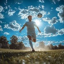 内雷斯灵光闪现，霍伊伦进球嗅觉敏锐，那不勒斯敲开胜利之门！